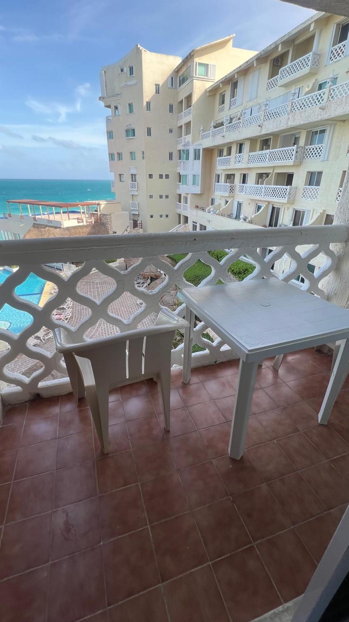 “Magic Sunrise At Cancun” Exterior foto